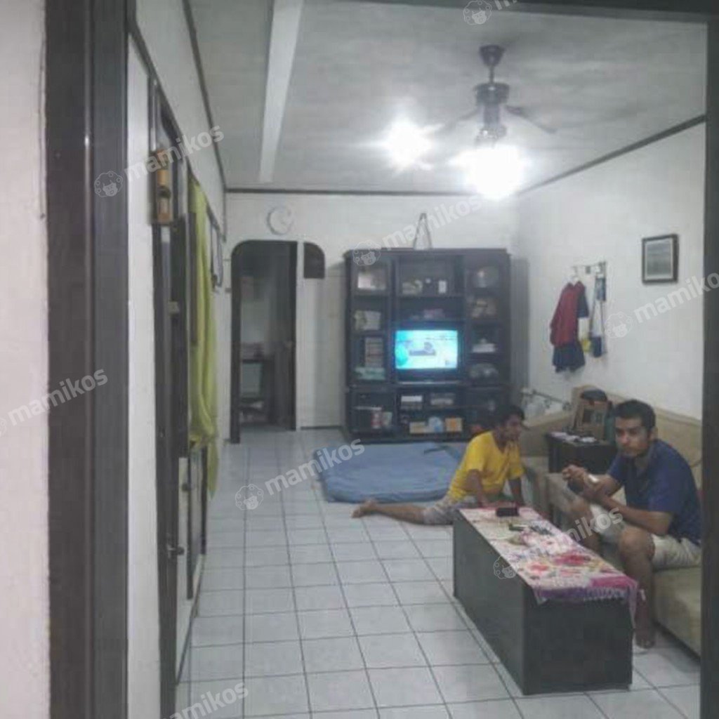Rumah Sertifikat SHM 6 Kamar Tidur 2 Kamar Mandi Cipete Jakarta Selatan - Photo 3