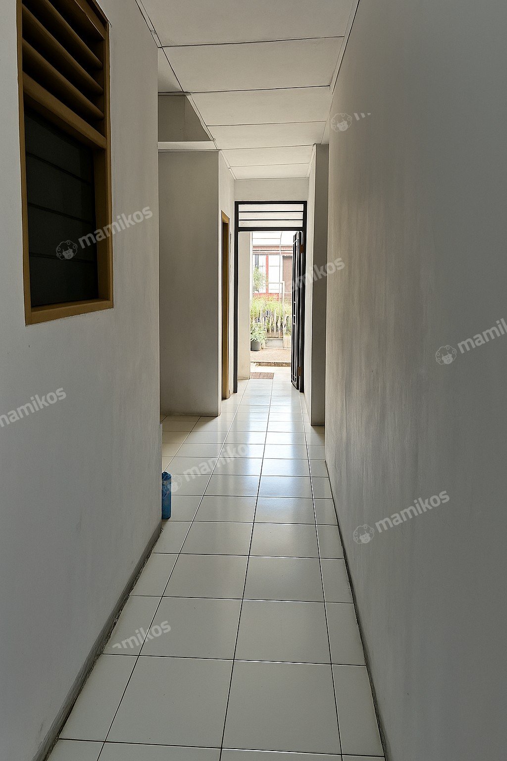 Rumah Sertifikat HGB 7 Kamar Tidur 3 Kamar Mandi Slipi Jakarta Barat - Photo 2