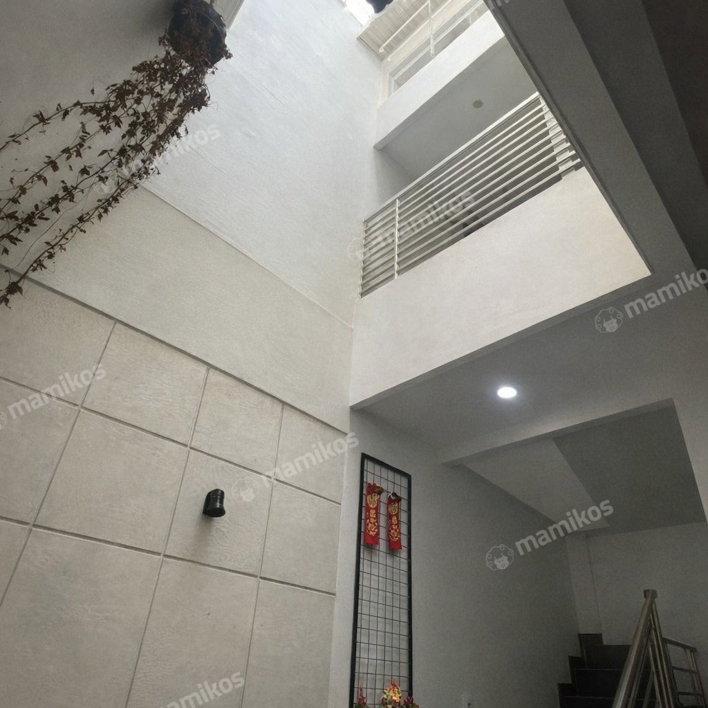 Rumah Sertifikat SHM 4 Kamar Tidur 4 Kamar Mandi Cengkareng Jakarta Barat - Photo 2