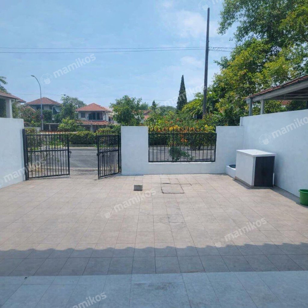 Rumah Sertifikat SHM 4 Kamar Tidur 3 Kamar Mandi Metland Menteng Jakarta Timur - Photo 5