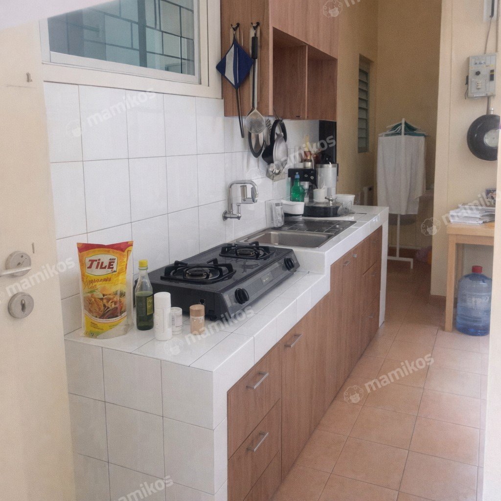 Rumah Sertifikat HGB 4 Kamar Tidur 4 Kamar Mandi Puri Mansion Jakarta Barat - Photo 5