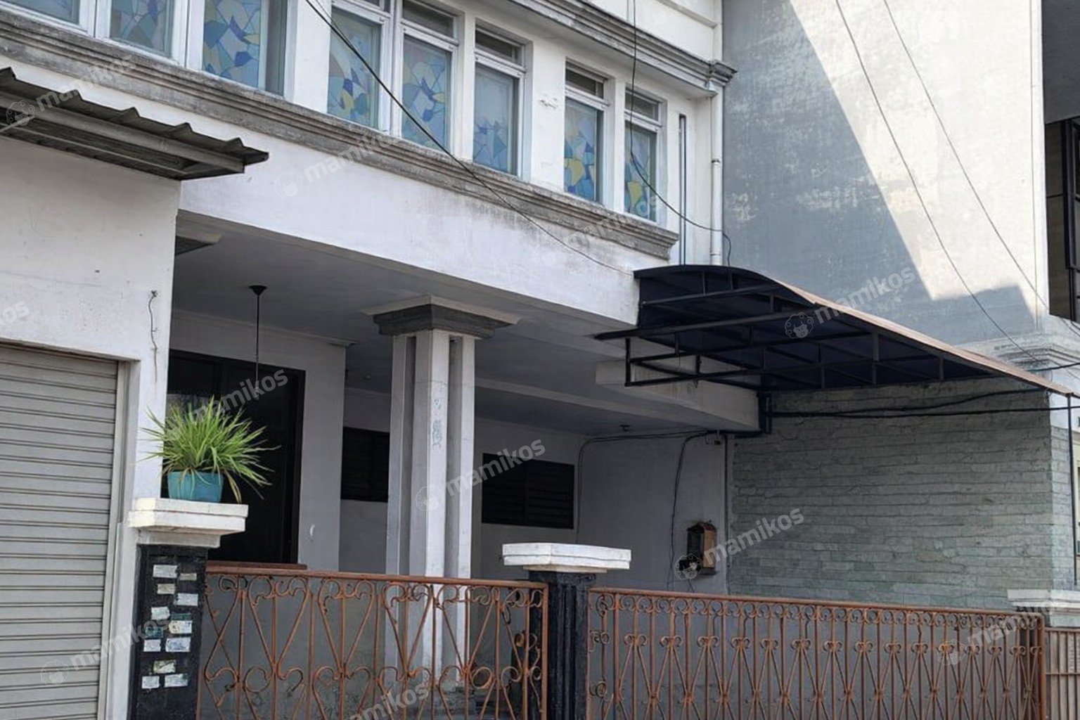 Rumah Sertifikat SHM 5 Kamar Tidur 5 Kamar Mandi Cengkareng Jakarta Barat
