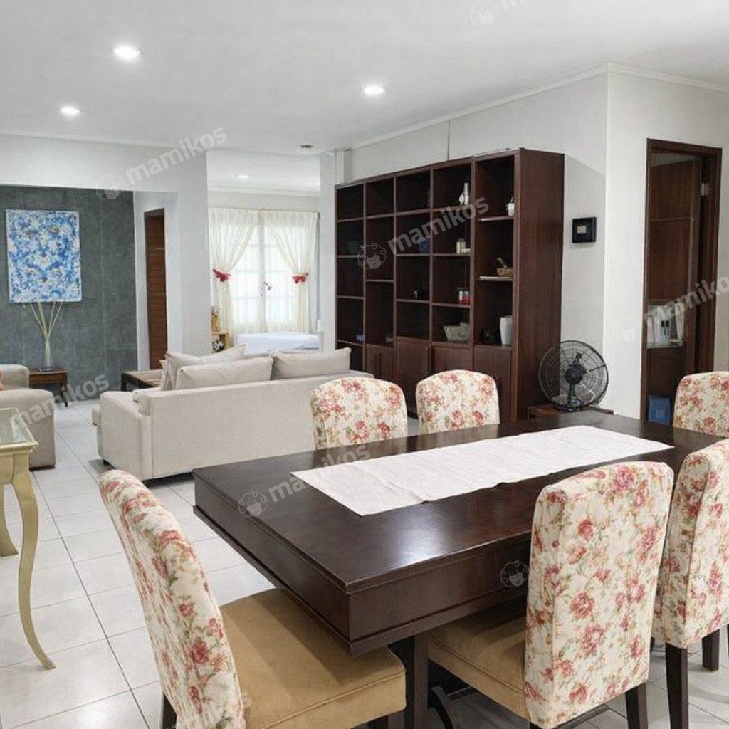 Rumah Sertifikat SHM 3 Kamar Tidur 3 Kamar Mandi Pondok Indah Jakarta Selatan - Photo 5