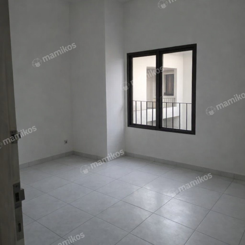 Rumah Sertifikat SHM 3 Kamar Tidur 3 Kamar Mandi Jakarta Garden City Jakarta Timur - Photo 5