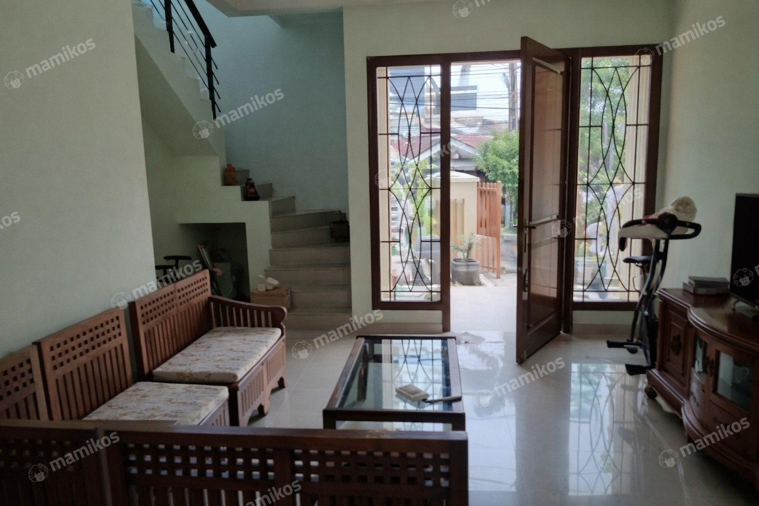 Rumah Sertifikat SHM 3 Kamar Tidur 2 Kamar Mandi Kelapa Gading Jakarta Utara - Photo 3