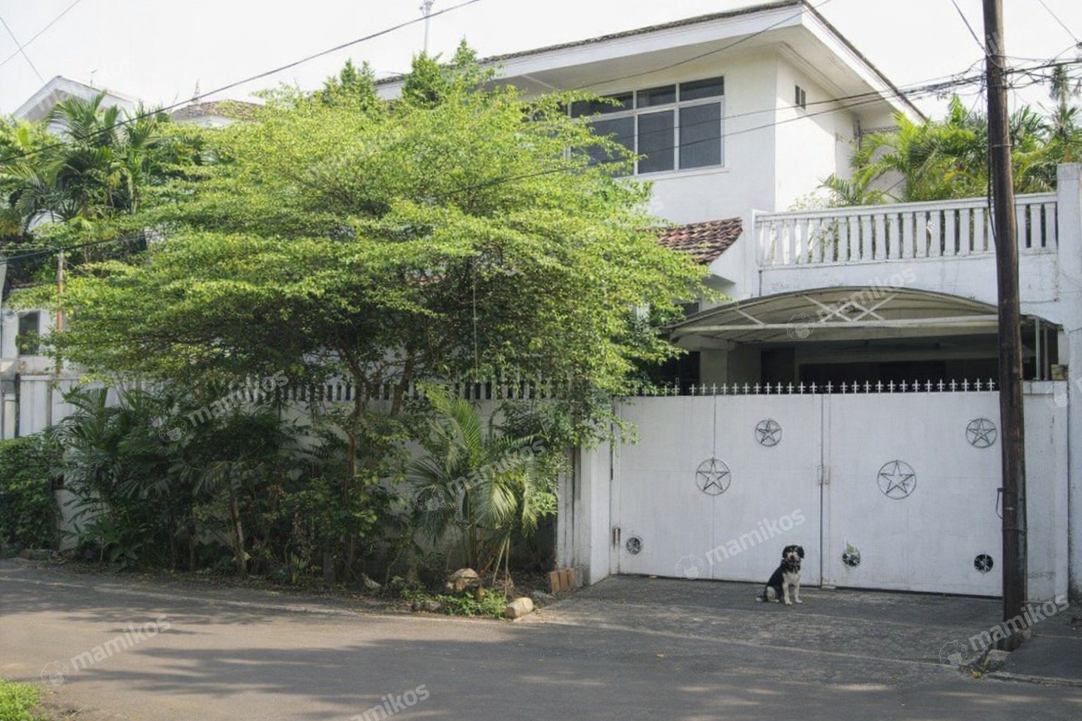 Rumah 6KT 3KM Senayan Jakarta Selatan