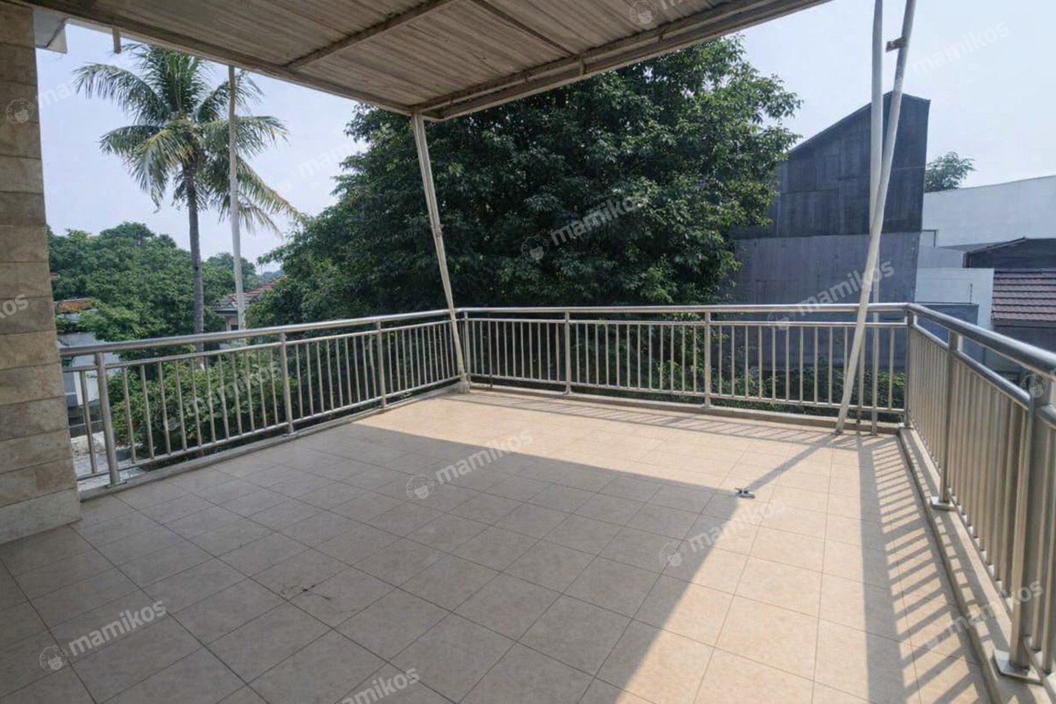 Rumah Sertifikat SHM 4 Kamar Tidur 4 Kamar Mandi Fatmawati Jakarta Selatan - Photo 3