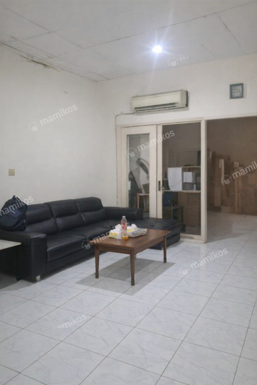 Rumah Sertifikat SHM 4 Kamar Tidur 3 Kamar Mandi Taman Surya Jakarta Barat - Photo 5