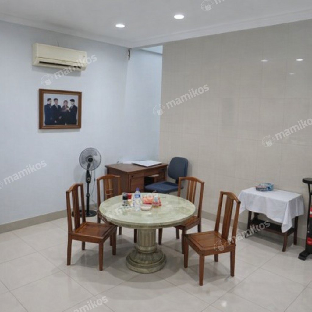 Rumah Sertifikat SHM 5 Kamar Tidur 3 Kamar Mandi Taman Kencana Jakarta Barat - Photo 3