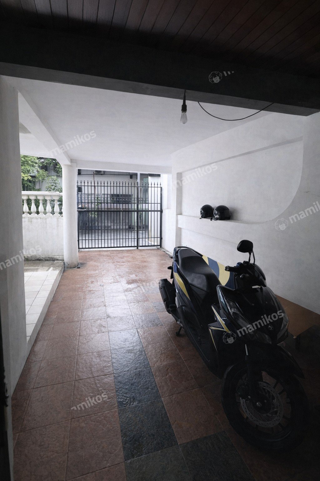 Rumah Sertifikat SHM 4 Kamar Tidur 2 Kamar Mandi Sunter Jakarta Utara - Photo 2