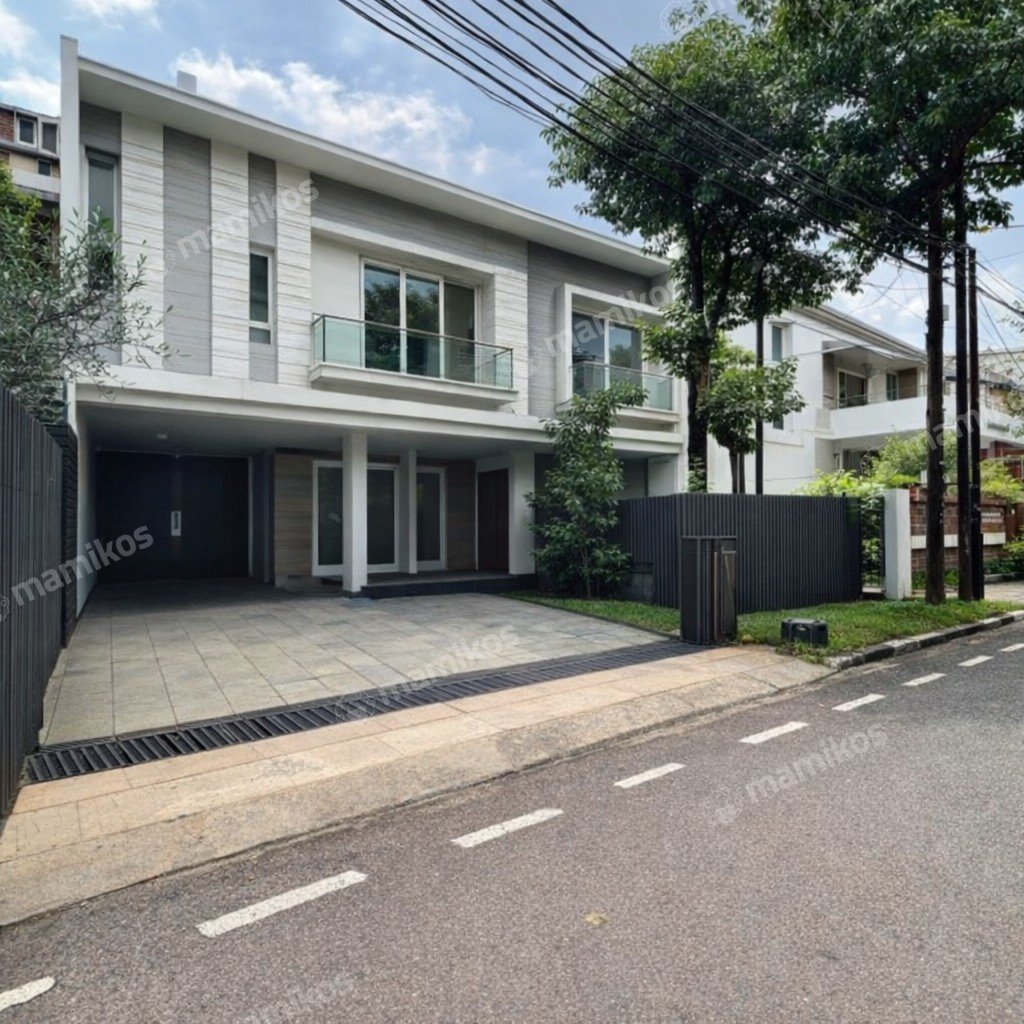 Rumah Sertifikat SHM 4 Kamar Tidur 4 Kamar Mandi Senopati Jakarta Selatan - Photo 3