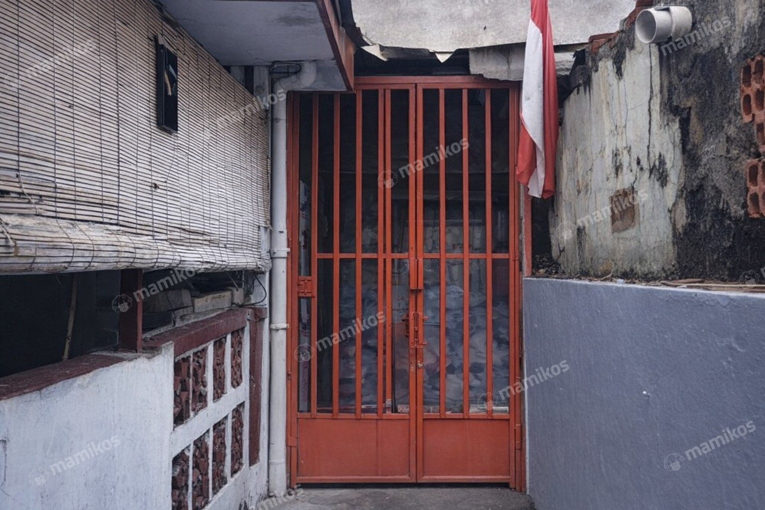 Rumah Sertifikat HGB 11 Kamar Tidur 7 Kamar Mandi Setiabudi Jakarta Selatan