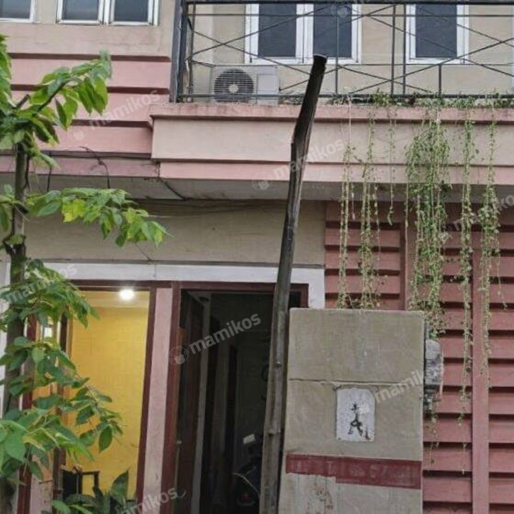 Rumah Sertifikat SHM 17 Kamar Tidur 17 Kamar Mandi Matraman Jakarta Timur