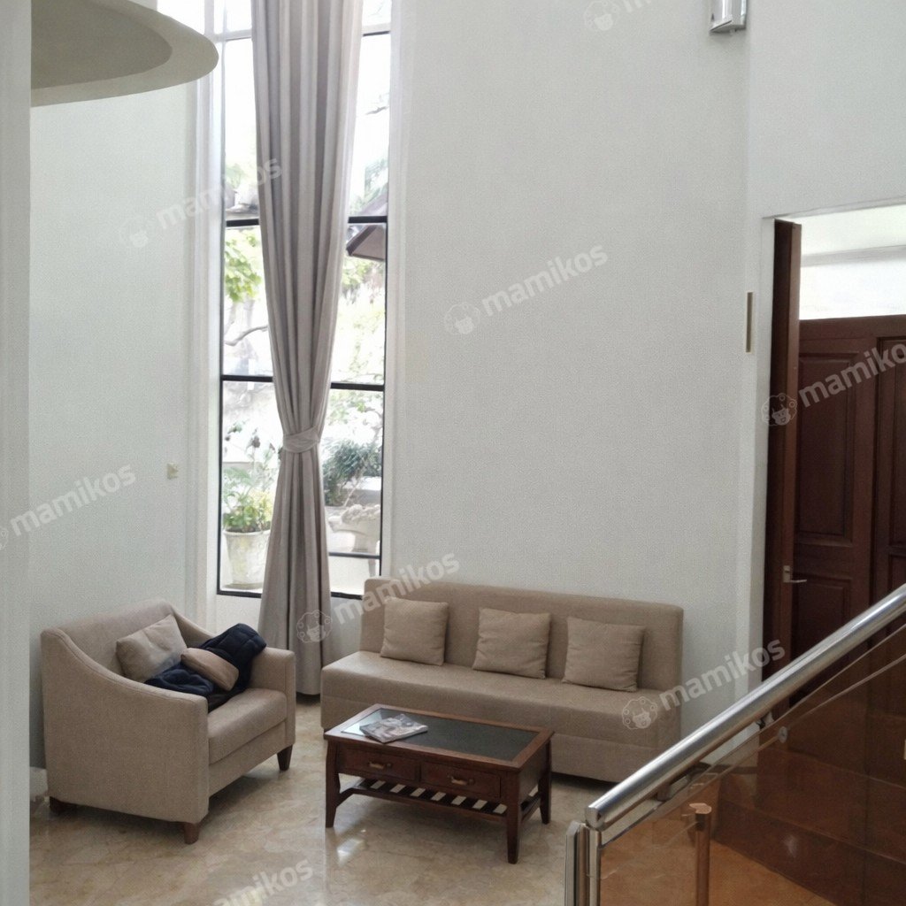 Rumah Sertifikat SHM 5 Kamar Tidur 3 Kamar Mandi Intercon Jakarta Barat - Photo 4