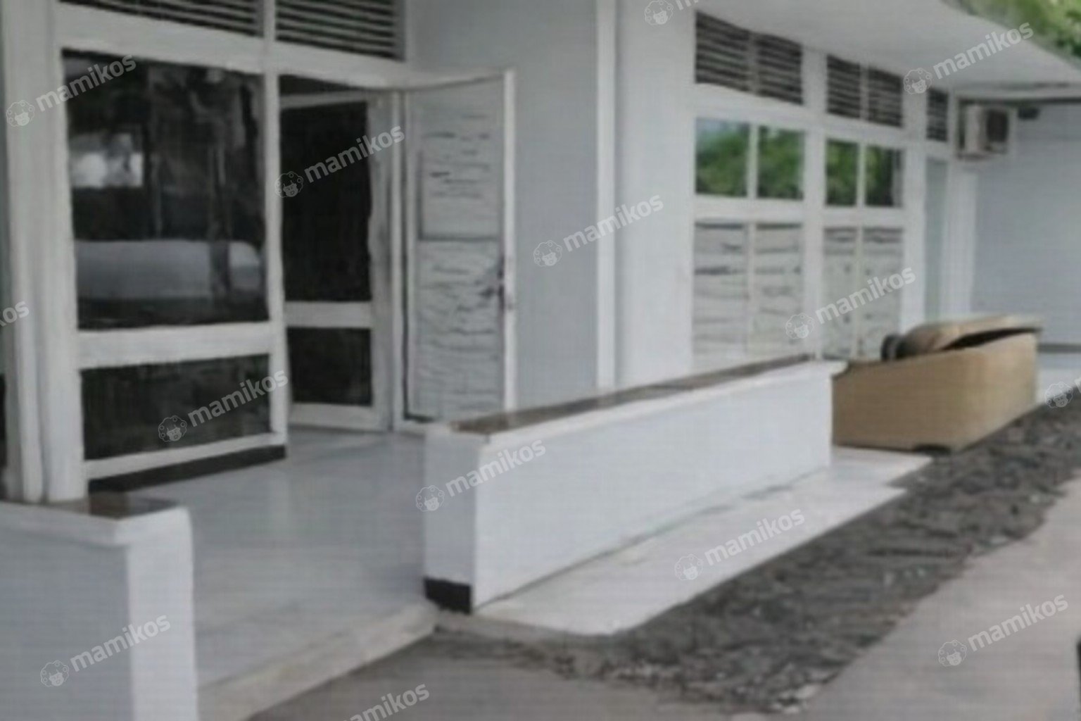 Rumah Sertifikat SHM 5 Kamar Tidur 3 Kamar Mandi Kuningan Jakarta Selatan