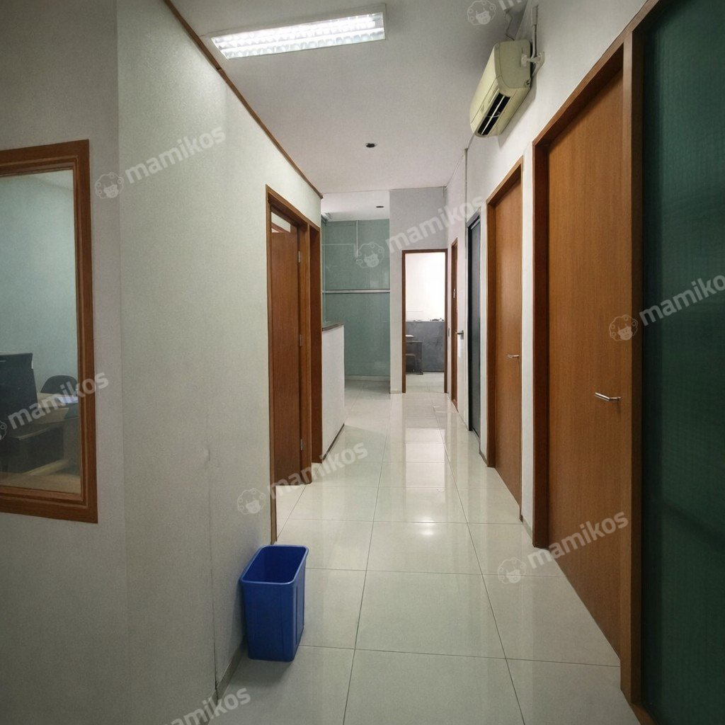 Rumah Sertifikat SHM 7 Kamar Tidur 3 Kamar Mandi Mampang Prapatan Jakarta Selatan - Photo 5