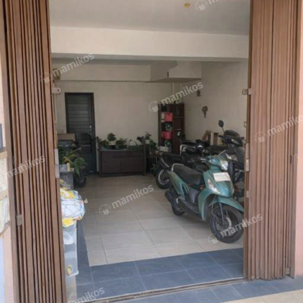 Rumah Sertifikat SHM 3 Kamar Tidur 3 Kamar Mandi Taman Cosmos Jakarta Barat - Photo 4