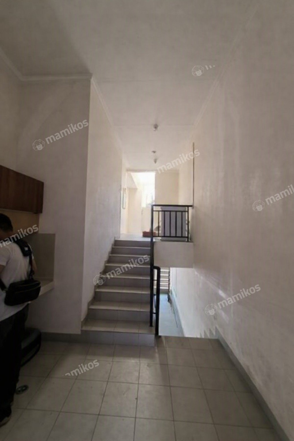 Rumah 4 Kamar Tidur 2 Kamar Mandi 2 Lantai Pantai Indah Kapuk Jakarta Utara - Photo 4