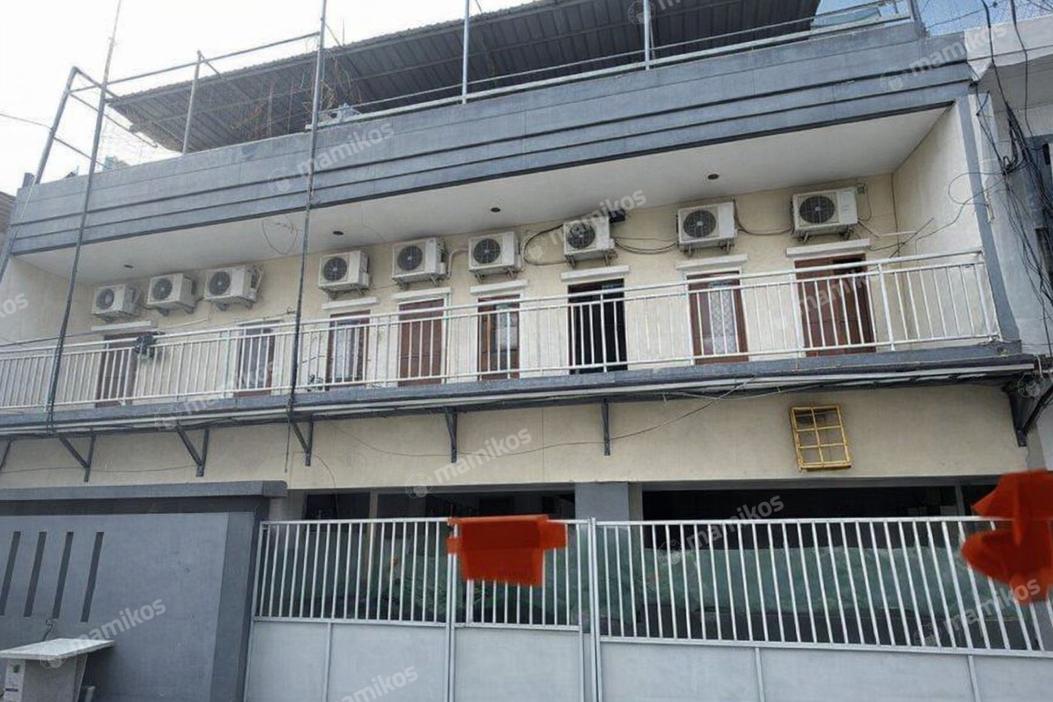 Rumah 48KT 48KM Tomang Jakarta Barat