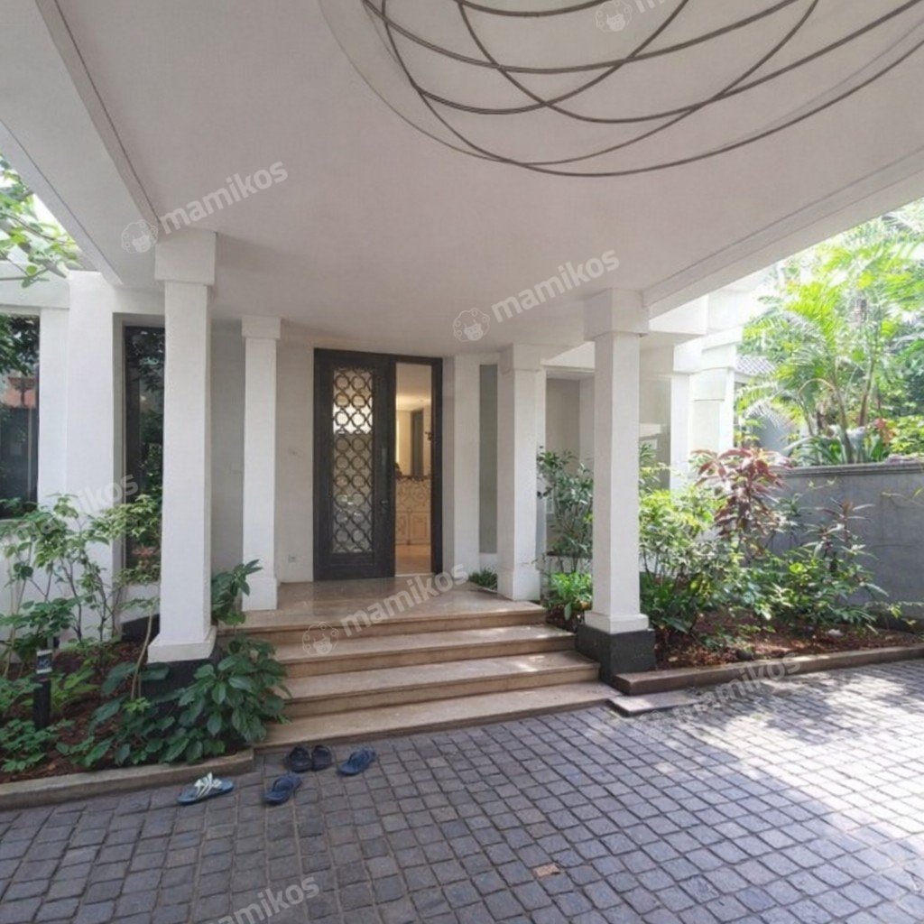 Rumah Sertifikat SHM 5 Kamar Tidur 5 Kamar Mandi Kebayoran Baru Jakarta Selatan - Photo 2