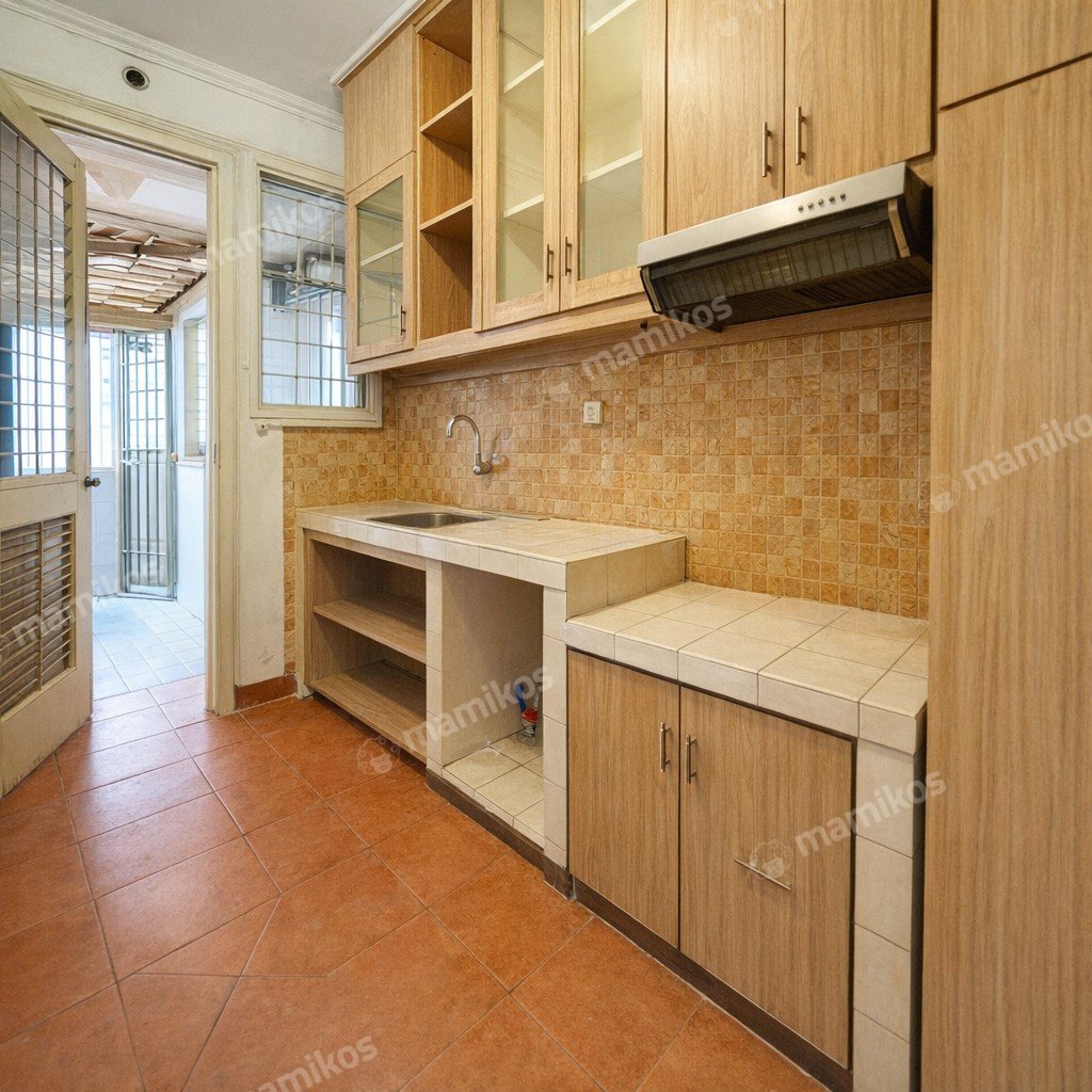 Rumah Sertifikat SHM 3 Kamar Tidur 2 Kamar Mandi Lebak Bulus Jakarta Selatan - Photo 2