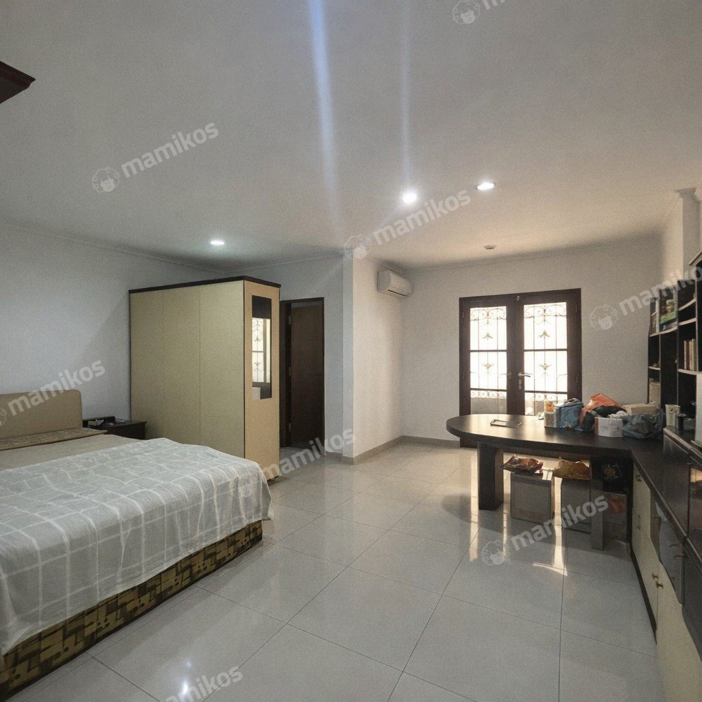 Rumah Sertifikat SHM 2 Kamar Tidur 4 Kamar Mandi Jelambar Jakarta Barat - Photo 3