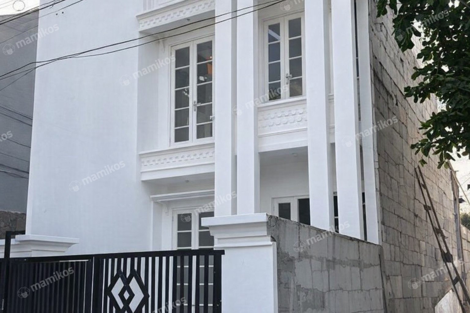 Rumah Baru Sertifikat SHM 4 Kamar Tidur Duren Sawit Jakarta Timur