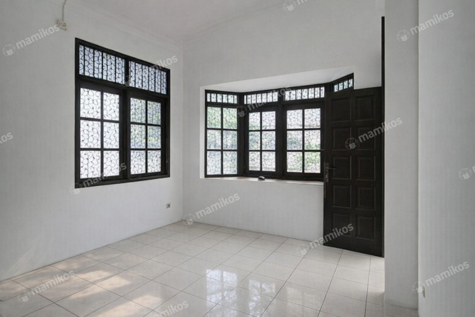 Rumah Sertifikat SHM 3 Kamar Tidur 3 Kamar Mandi Bintaro Jakarta Selatan