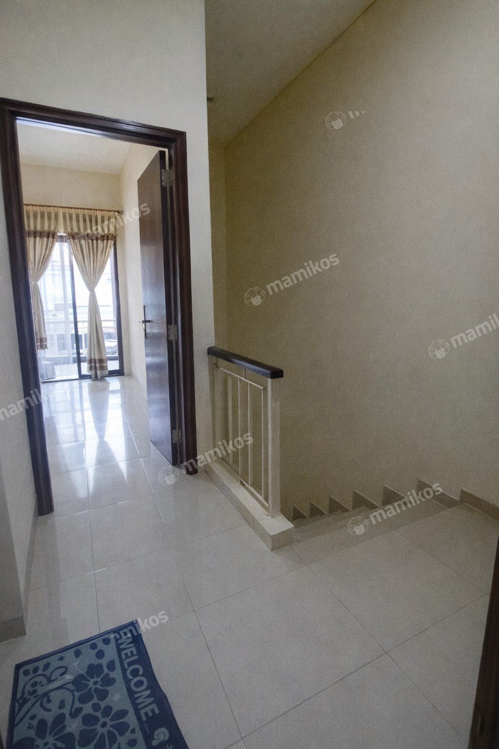 Rumah Sertifikat HGB 2 Kamar Tidur 3 Kamar Mandi Green Lake City Jakarta Barat - Photo 4