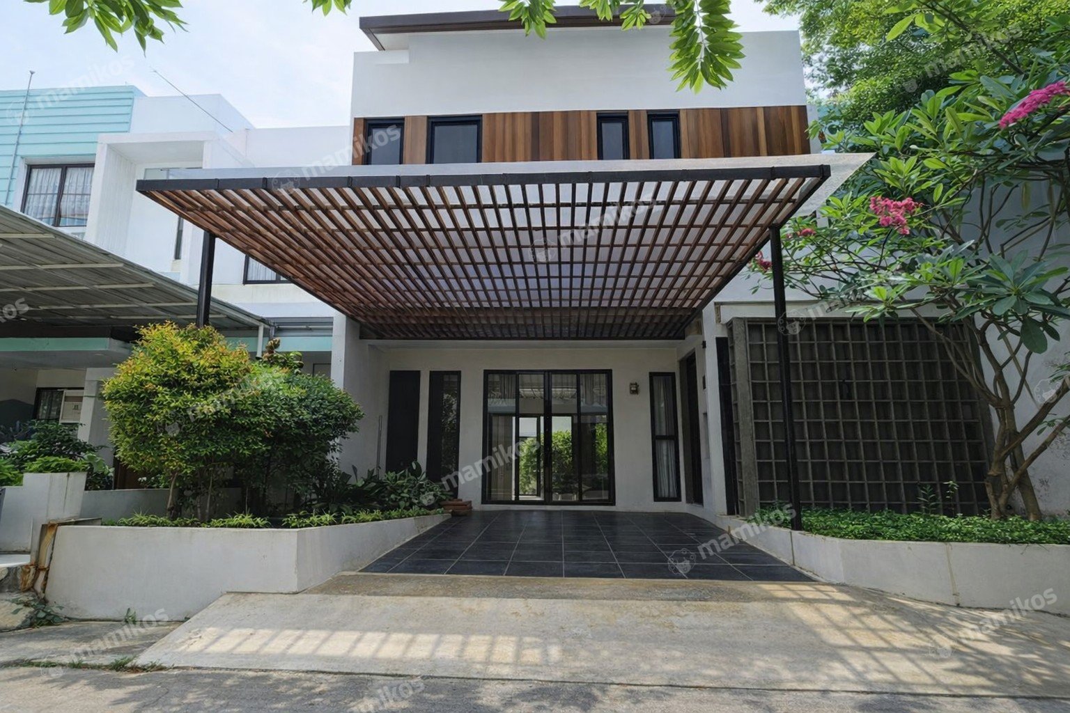 Rumah Sertifikat SHM 4 Kamar Tidur 3 Kamar Mandi Pesanggrahan Jakarta Selatan