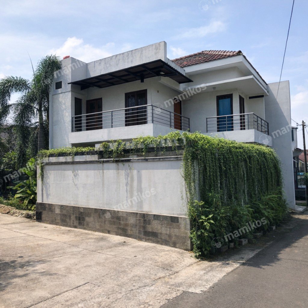 Rumah Sertifikat SHM 6 Kamar Tidur 4 Kamar Mandi Cijantung Jakarta Timur - Photo 2