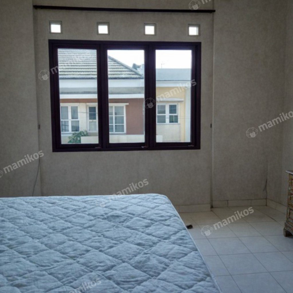 Rumah Sertifikat SHM 4 Kamar Tidur 4 Kamar Mandi Pondok Indah Jakarta Selatan