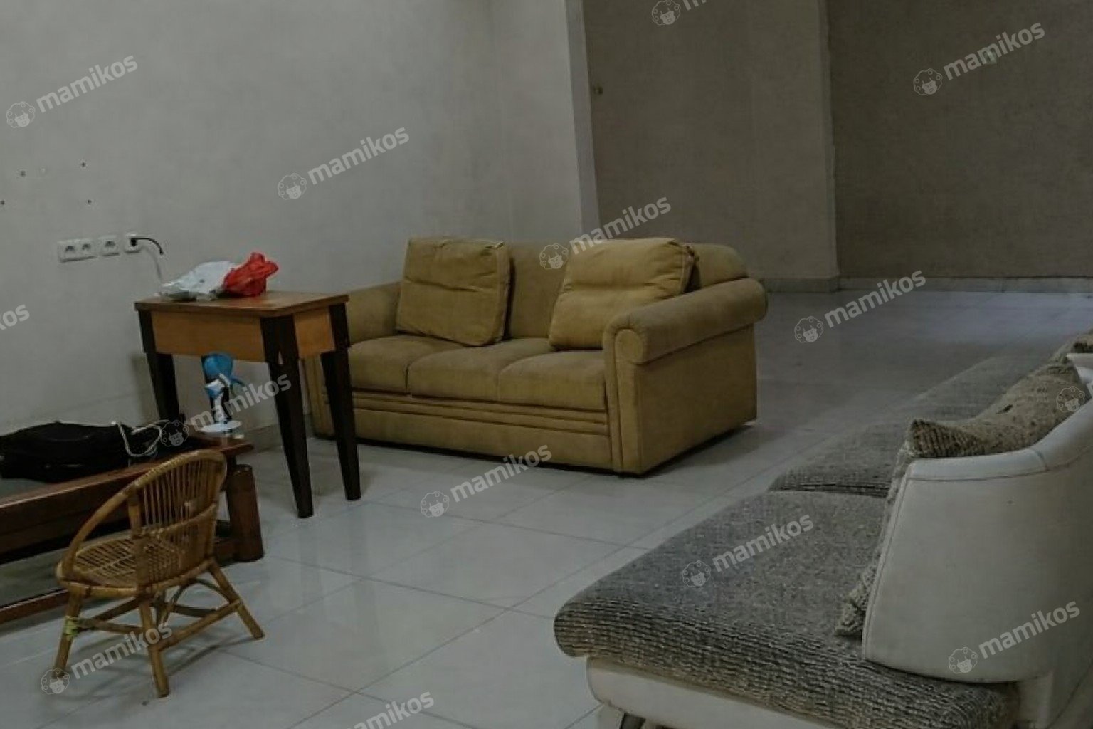 Rumah Sertifikat SHM 5 Kamar Tidur 4 Kamar Mandi Kelapa Gading Jakarta Utara