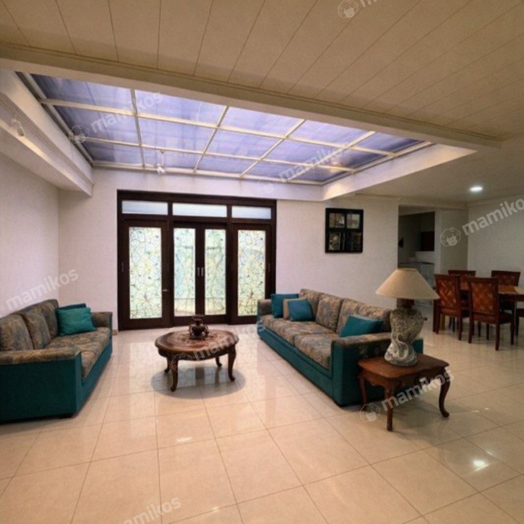 Rumah Sertifikat SHM 4 Kamar Tidur 4 Kamar Mandi Kebayoran Baru Jakarta Selatan - Photo 2