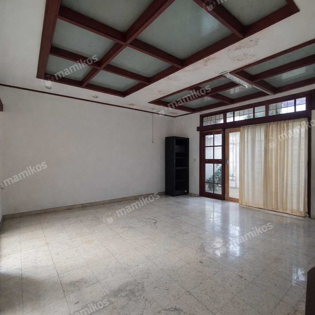 Rumah Sertifikat SHM 7 Kamar Tidur 5 Kamar Mandi Tanjung Duren Jakarta Barat - Photo 5