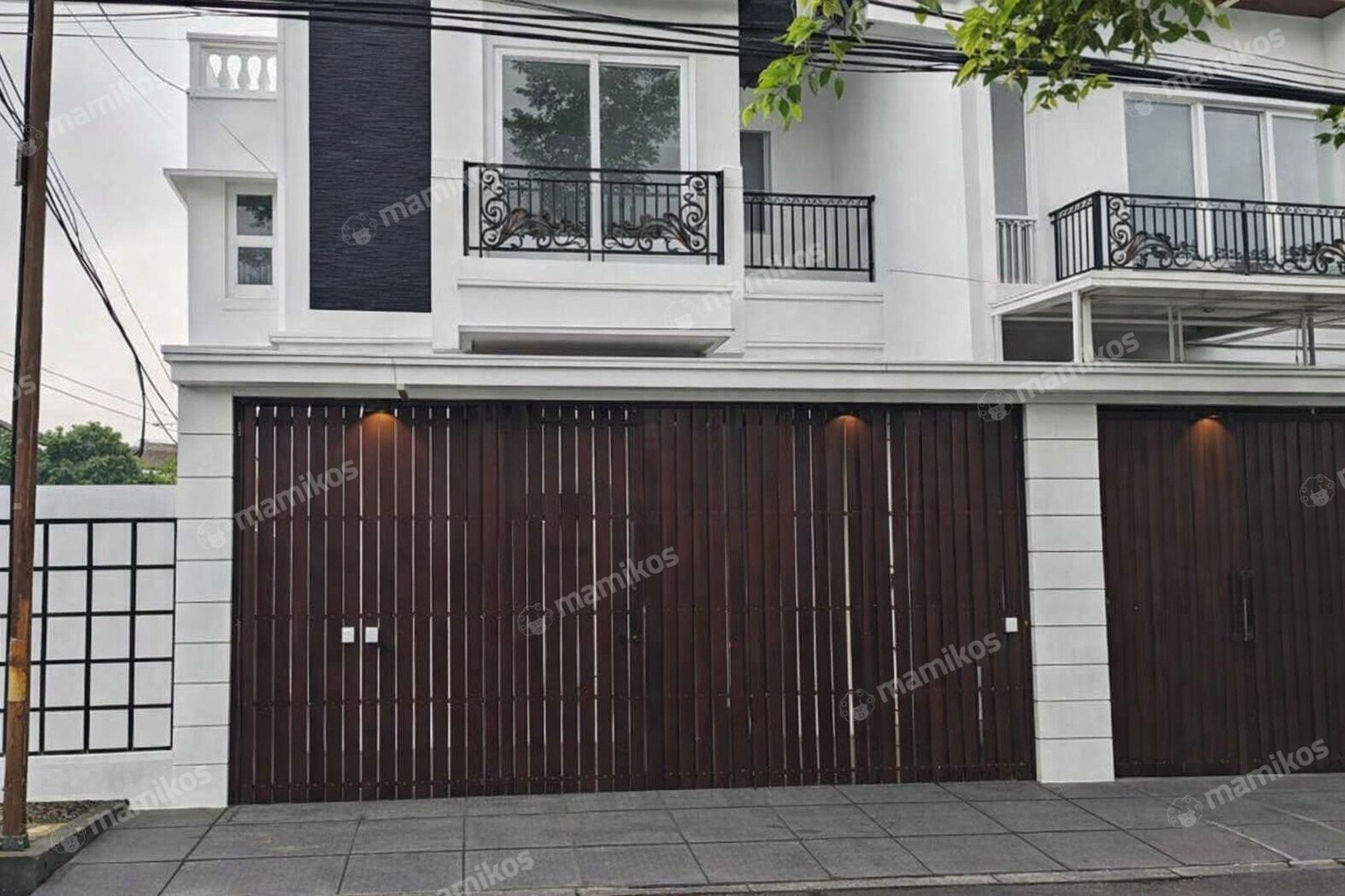 Rumah Sertifikat SHM 3 Kamar Tidur 3 Kamar Mandi Duri Kosambi Jakarta Barat