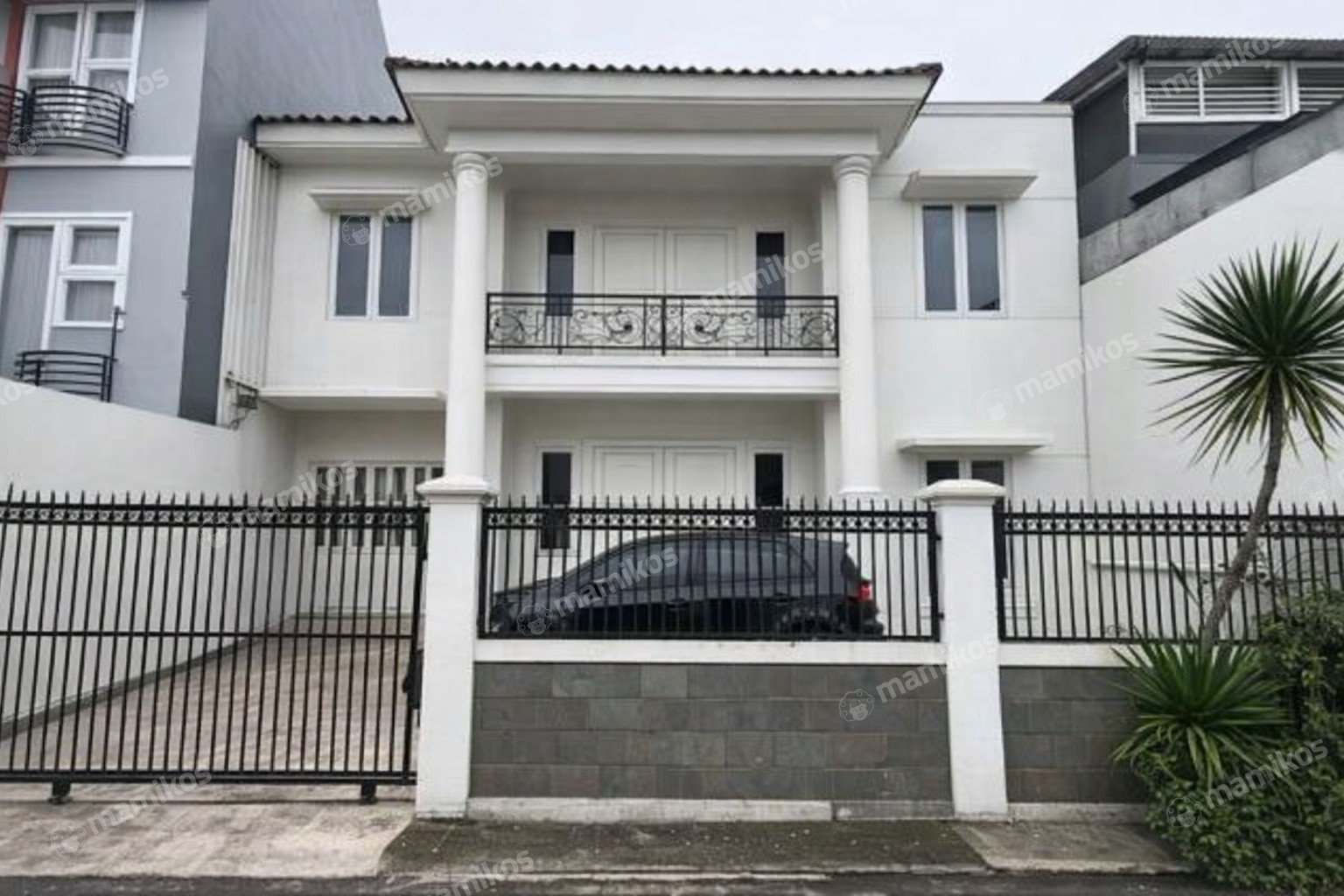 Rumah Sertifikat SHM 4 Kamar Tidur 4 Kamar Mandi Tebet Jakarta Selatan