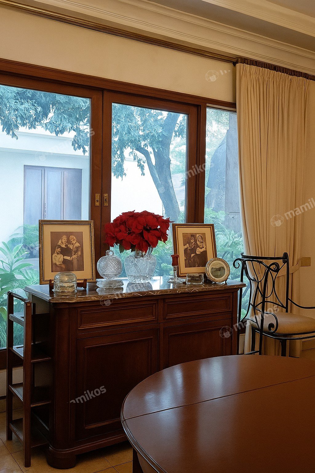 Rumah Sertifikat SHM 6 Kamar Tidur 7 Kamar Mandi Pondok Indah Jakarta Selatan - Photo 4