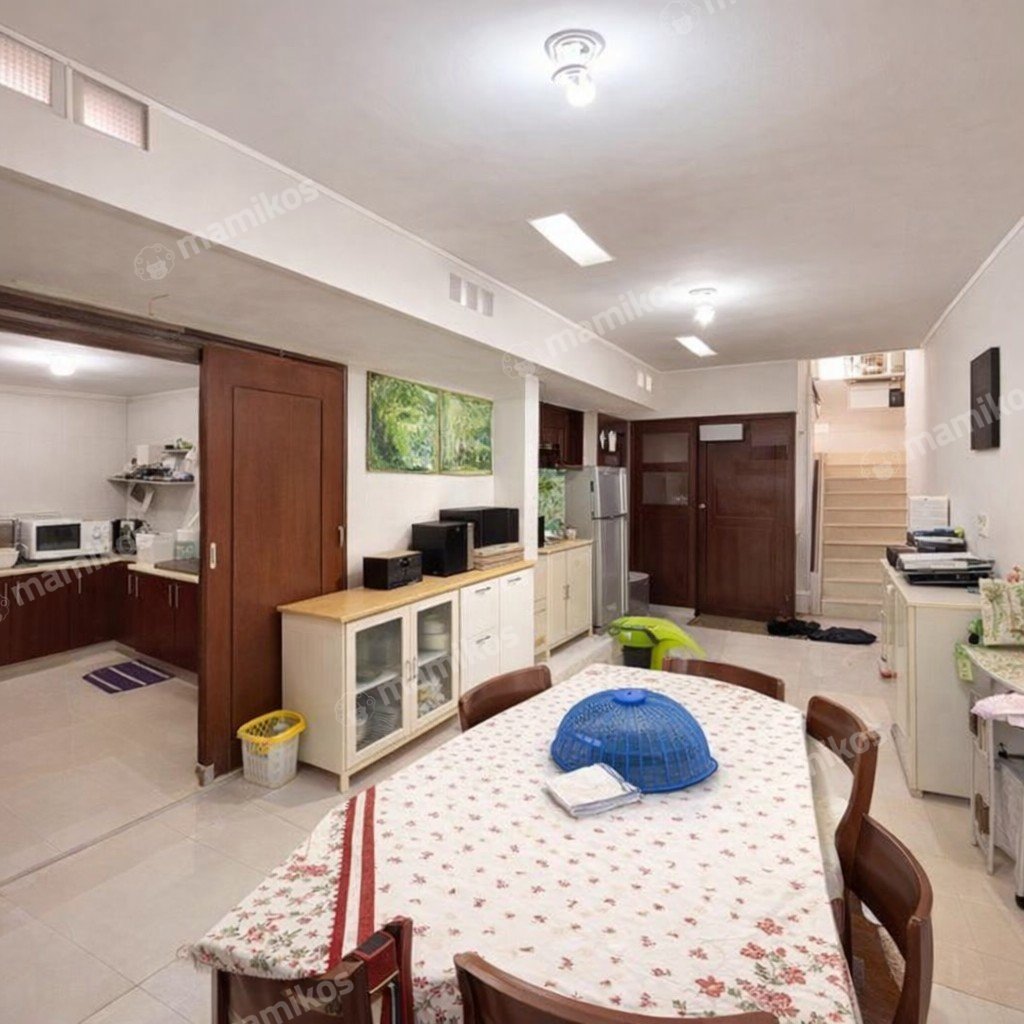 Rumah 5 Kamar Tidur 2 Kamar Mandi 2 Lantai Tebet Jakarta Selatan - Photo 5