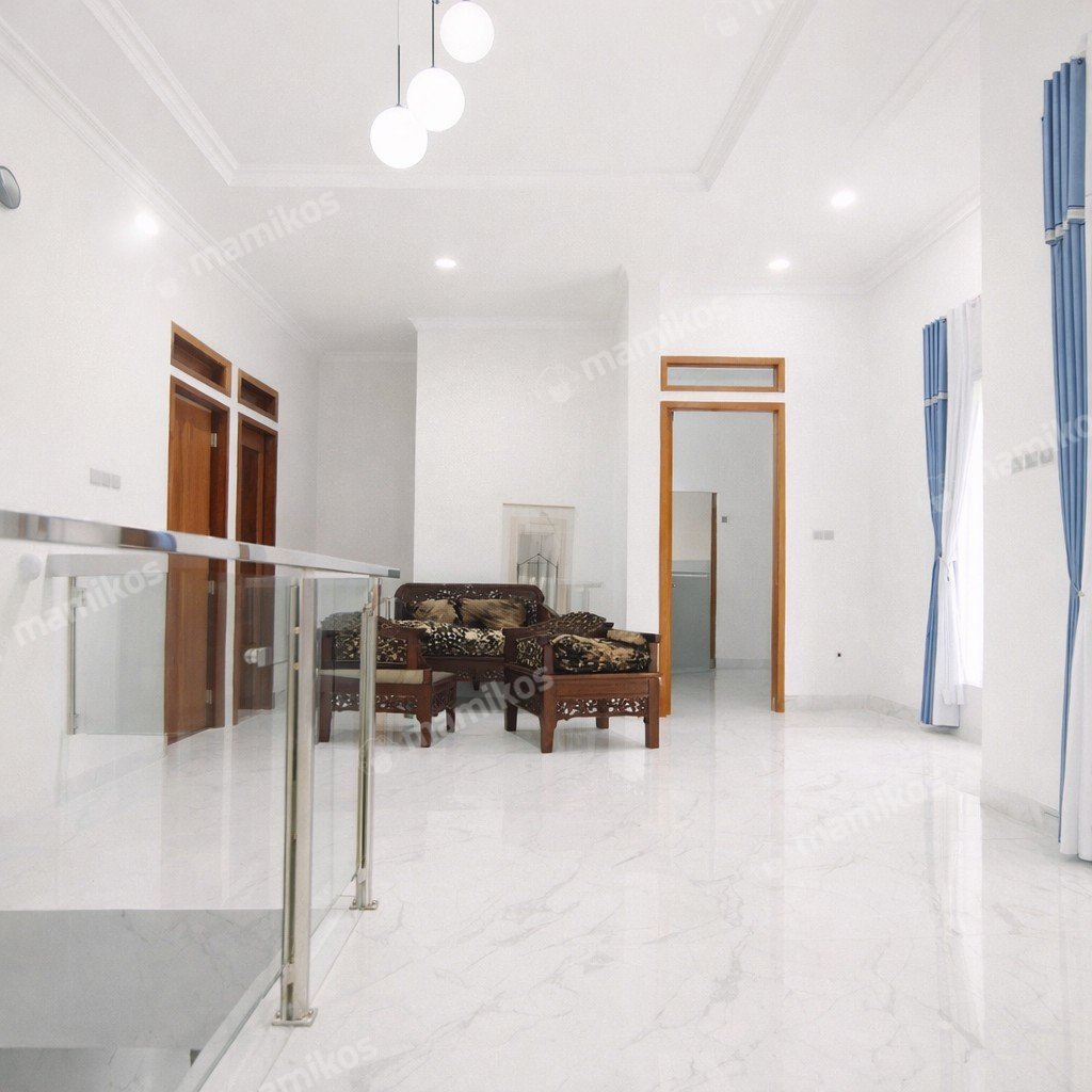 Rumah Baru Sertifikat SHM 5 Kamar Tidur Pondok Ranggon Jakarta Timur - Photo 3