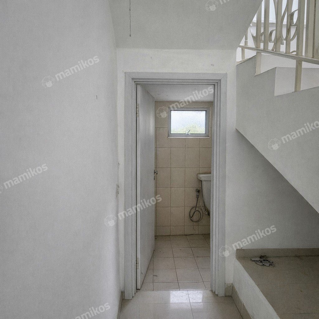 Rumah Sertifikat SHM 5 Kamar Tidur 4 Kamar Mandi Cakung Jakarta Timur - Photo 4