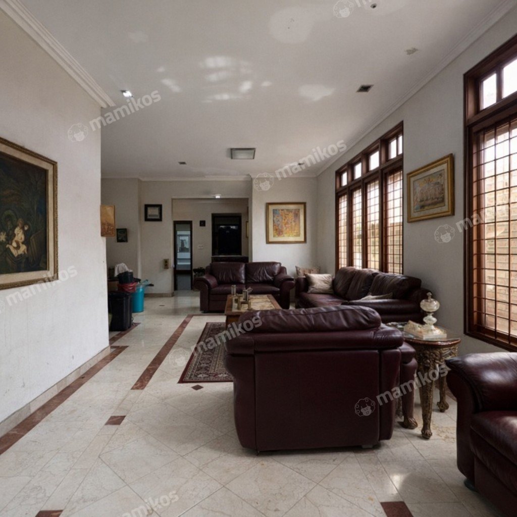 Rumah Sertifikat SHM 3 Kamar Tidur 3 Kamar Mandi Kebayoran Baru Jakarta Selatan - Photo 5