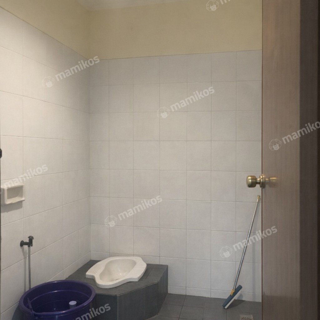 Rumah Sertifikat SHM 5 Kamar Tidur 2 Kamar Mandi Pantai Indah Kapuk Jakarta Utara - Photo 4