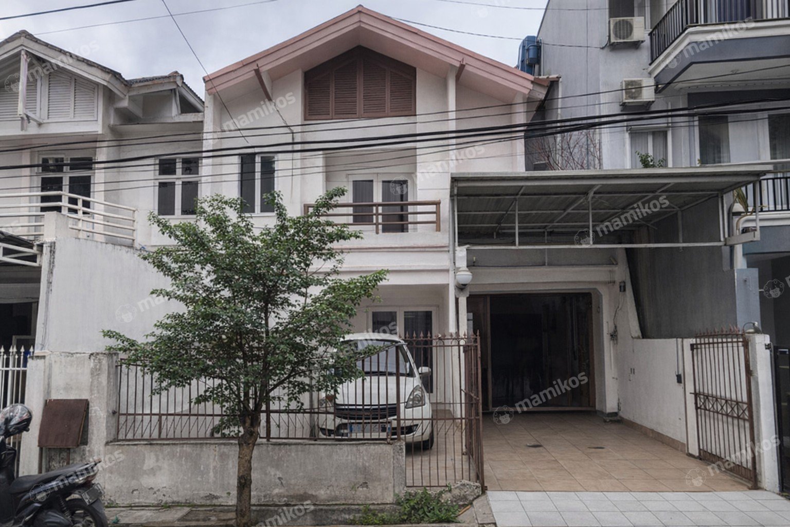 Rumah Sertifikat SHM 4 Kamar Tidur 3 Kamar Mandi Kelapa Gading Jakarta Utara