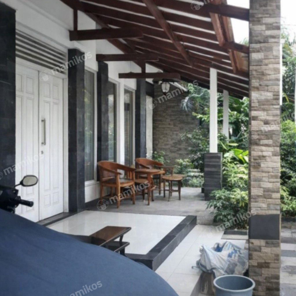 Rumah Sertifikat SHM 5 Kamar Tidur 3 Kamar Mandi Pondok Kelapa Jakarta Timur - Photo 2