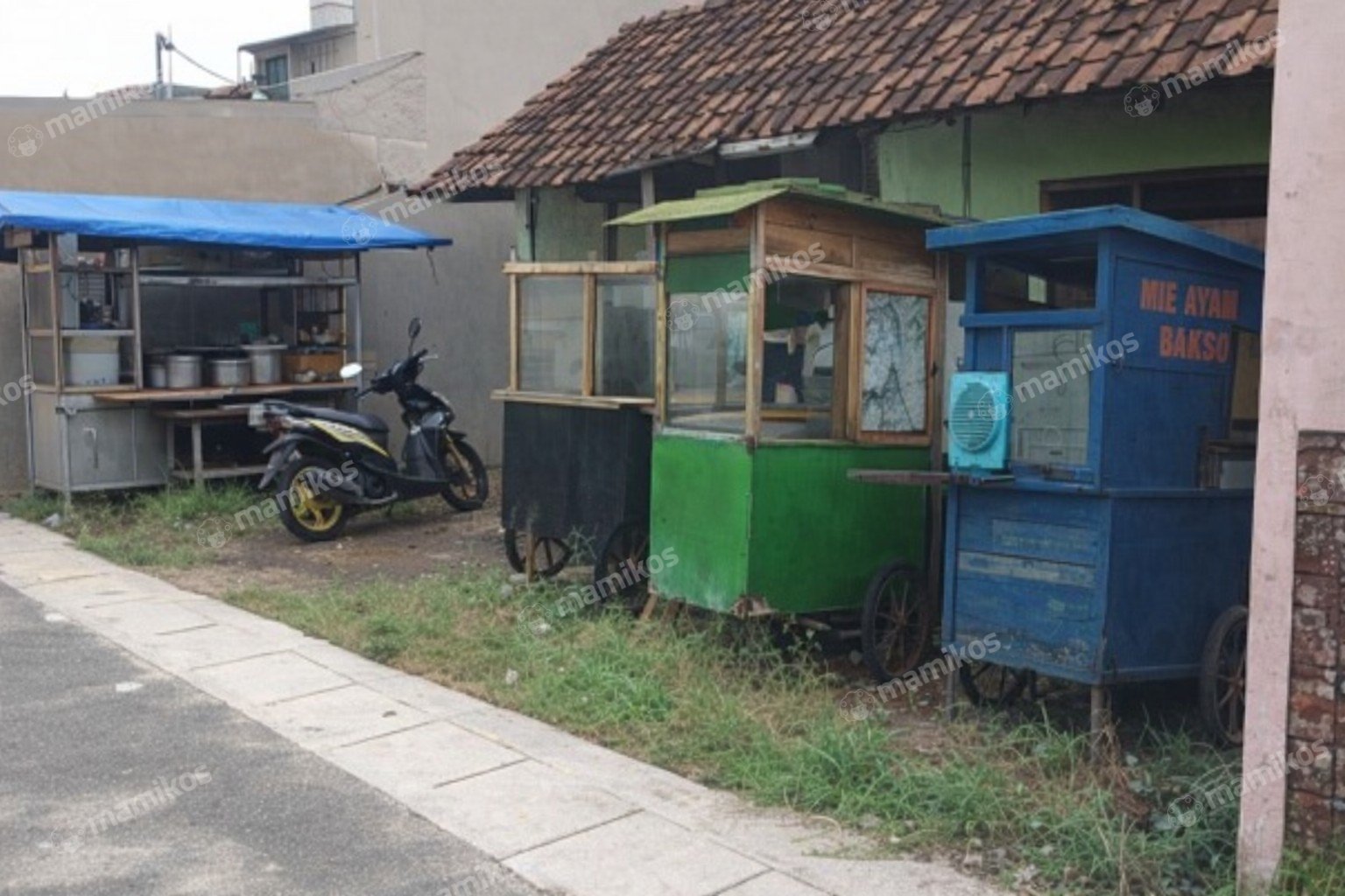Rumah Sertifikat SHM 3 Kamar Tidur 2 Kamar Mandi Jatinegara Jakarta Timur - Photo 3