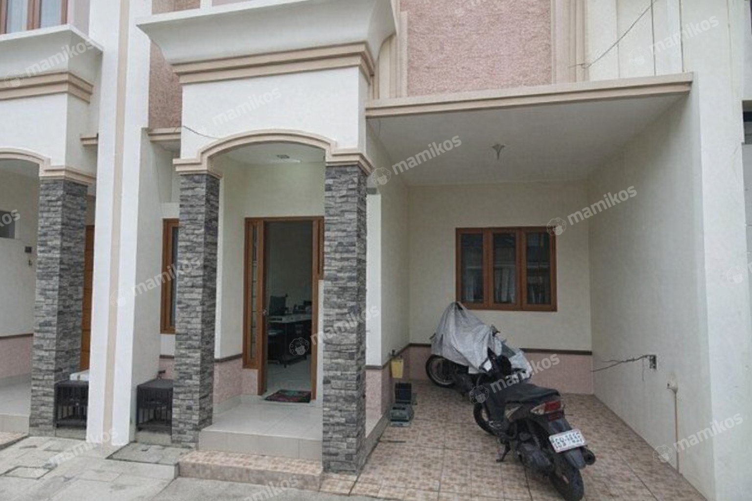 Rumah Sertifikat SHM 3 Kamar Tidur 2 Kamar Mandi Kramat Jati Jakarta Timur