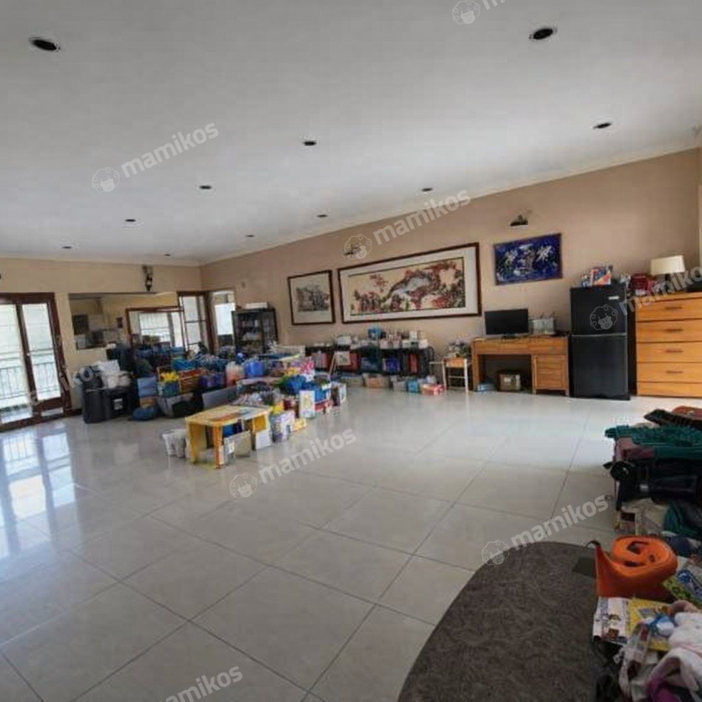 Rumah Sertifikat SHM 4 Kamar Tidur 4 Kamar Mandi Puri Indah Jakarta Barat - Photo 2