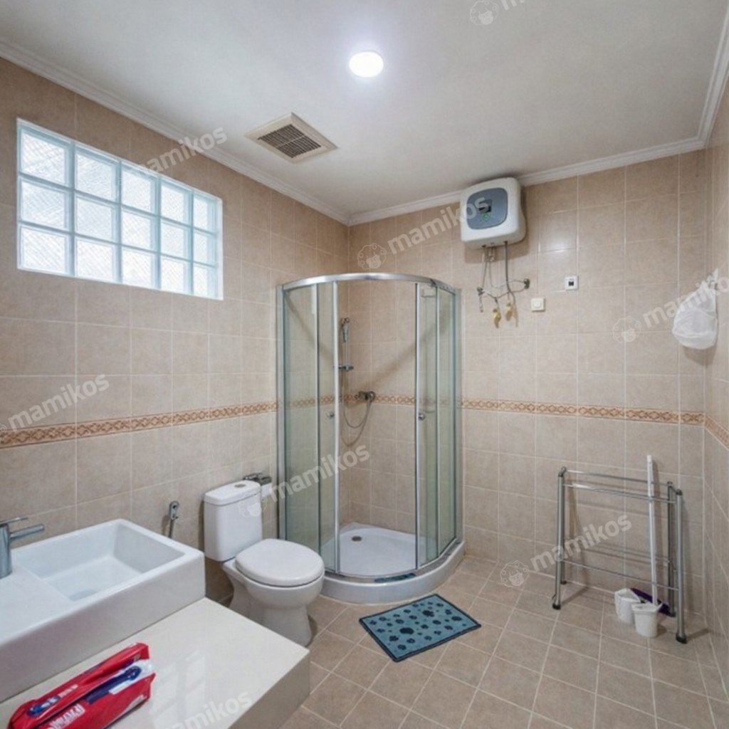 Rumah 6 Kamar Tidur 7 Kamar Mandi 2 Lantai Bangka Jakarta Selatan - Photo 3