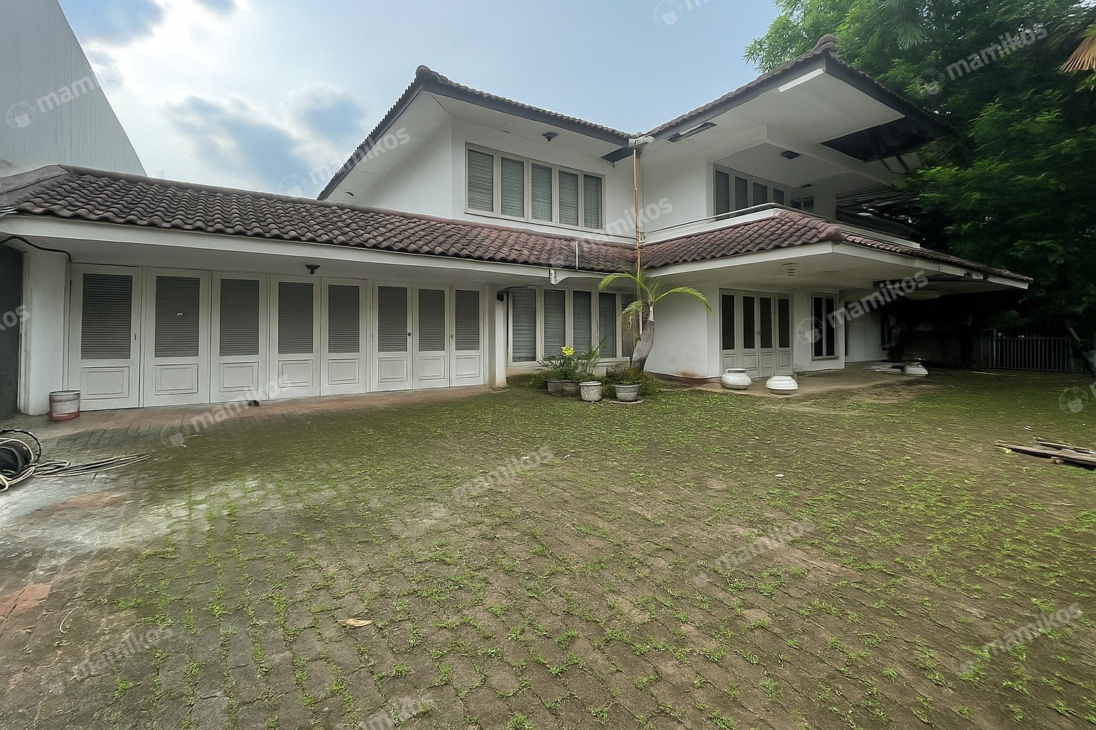 Rumah Sertifikat SHM 5 Kamar Tidur 4 Kamar Mandi Cipete Jakarta Selatan